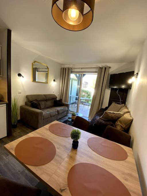 Le Swing De Bacchus Deauville
