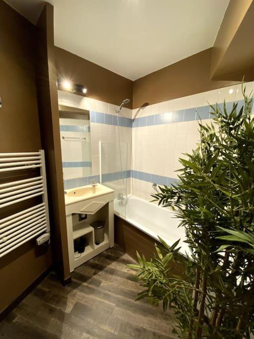 Le Swing De Bacchus Apartment *